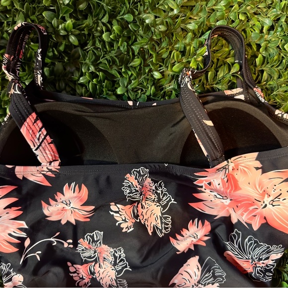 FirPearl Black and Pink One Piece Swimsuit with Tropical Design NWOT - Picture 5 of 7